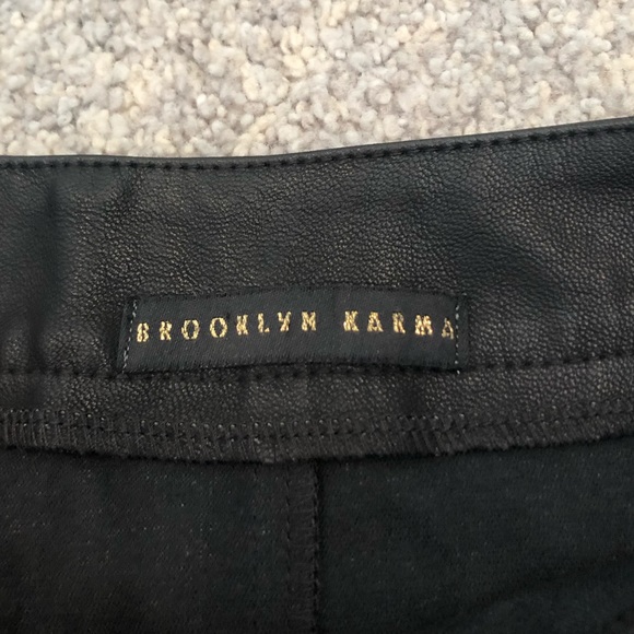 BLACK LEATHER LACE UP SKIRT - Picture 2 of 6